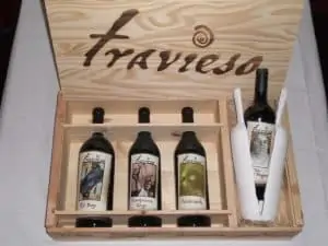 travieso wine box