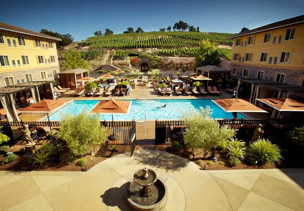 Where Are The 10 Best Places To Stay In Napa Valley On A Budget The Meritage Hotel Napa Valley Budget Hotels