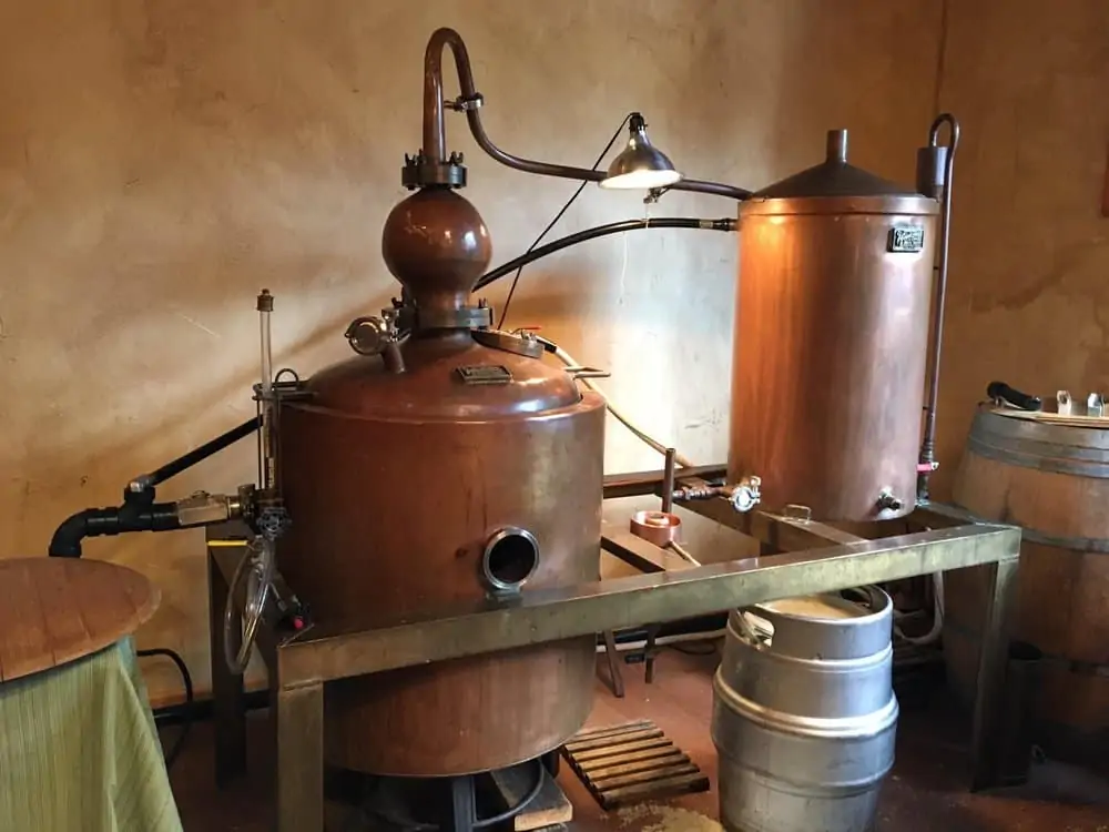 california craft distillery visit