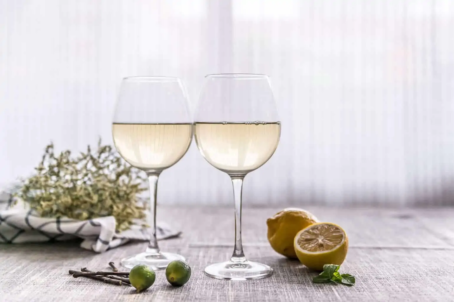 The Ultimate Guide to Wine Glasses