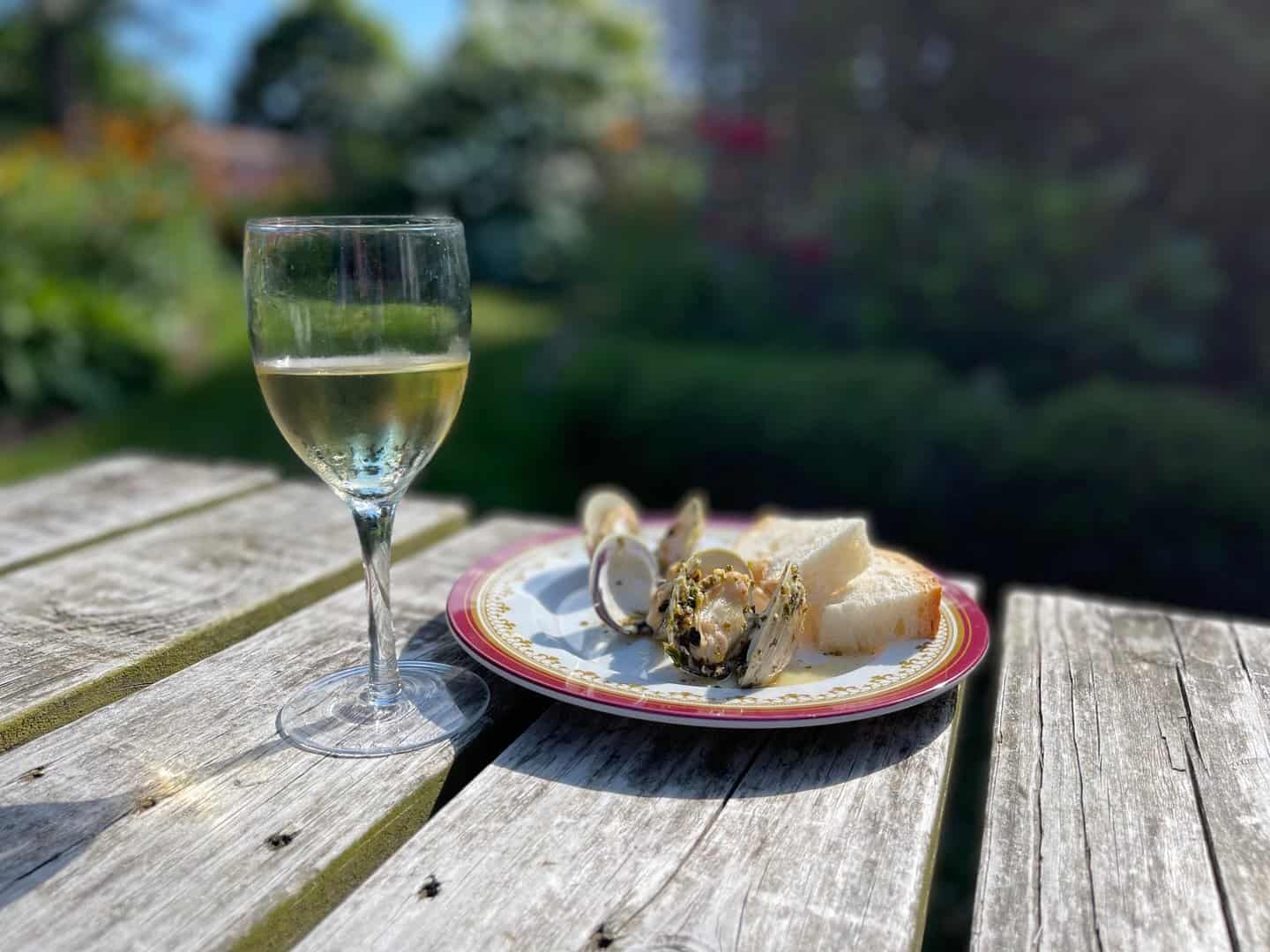 wine and clams