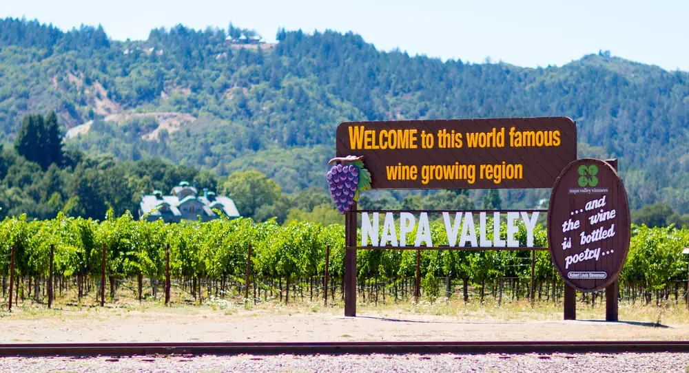 Napa,Valley,,Ca/usa,-,August,2015:,Welcome,To,Napa,Valley